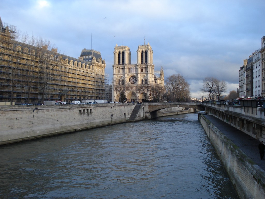 Seine and Notre Dame, Paris. By Packing my Suitcase.