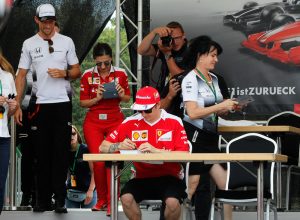 Autograph session Formula 1 drivers in Hockenheim 2016